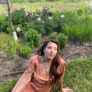 Meet your Posher, Jillian